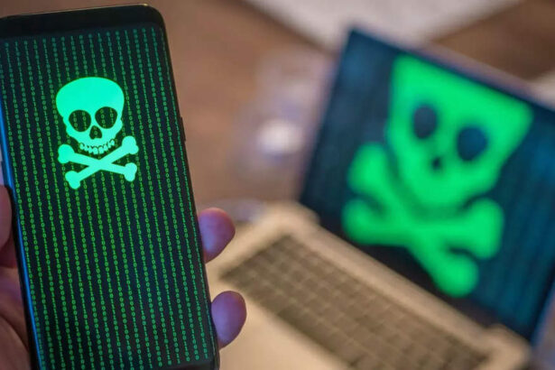 Beware, how criminals are stealing 'facial data' of iPhone and Android users to hack into their bank acco - Times of India