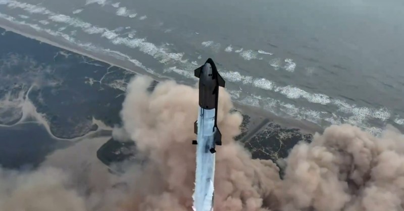 SpaceX Starship rocket survives reentry mostly intact in fourth test flight